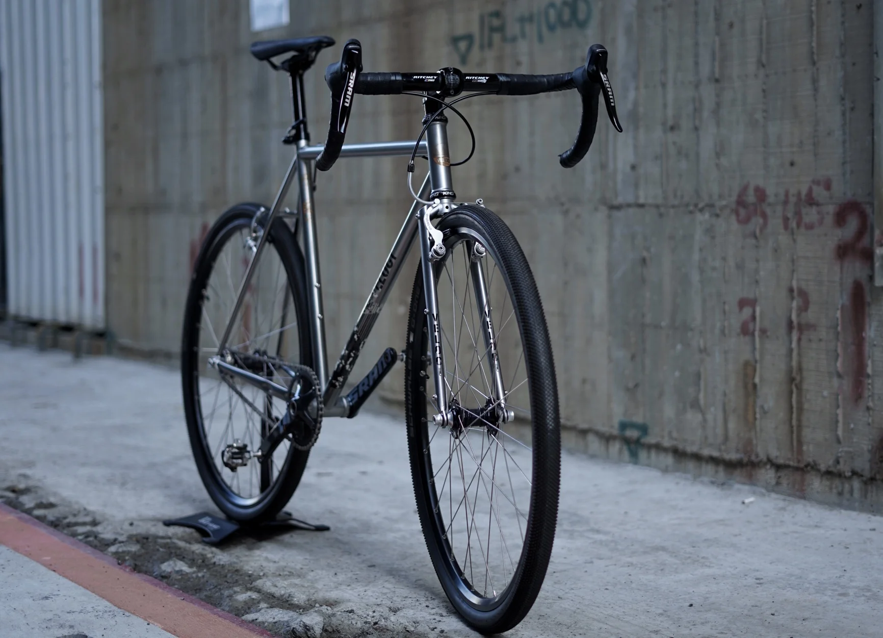 OLD STREET WITH FAT RUBBER